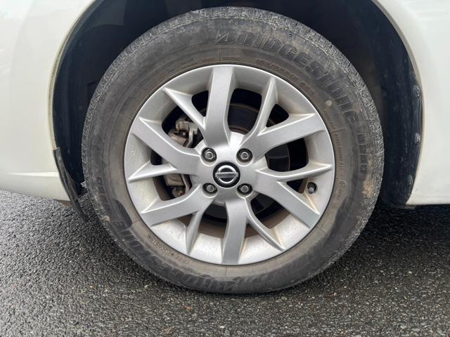 ノート e-パワー X FOUR 4WD ハイブリッド 純正メモリーナビ 全周囲カメラ エマージェンシーブレーキ インテリジェントルームミラー スマートキー レーンキープアシスト クリアランスソナー オートライト オートエアコン(44枚目)