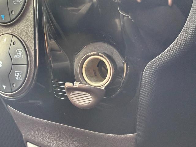 スペイド F 4WD 電動スライドドア 寒冷地仕様 純正メモリーナビ バックカメラ ETC オートエアコン 電動格納ミラー ステアリングスイッチ 盗難防止装置 スマートキー Bluetooth再生 CD/DVD再生(33枚目)