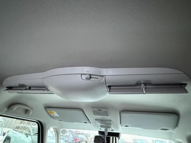 スペーシアカスタム ハイブリッドＸＳ　４ＷＤ　両側電動スライドドア　純正メモリーナビ　全周囲カメラ　セーフティサポート　レーダークルーズ　シートヒーター　ステアリングヒーター　スマートキー　クリアランスソナー　ＬＥＤヘッド　オートエアコン（46枚目）