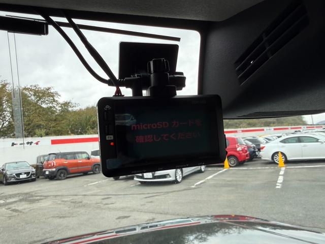 ジムニーシエラ ＪＣ　４ＷＤ　純正メモリーナビ　バックカメラ　セーフティサポート　レーダークルーズ　シートヒーター　ドライブレコーダー　ＥＴＣ　スマートキー　クリアランスソナー　レーンキープアシスト　オートライト（8枚目）