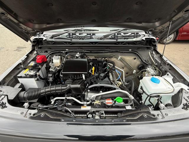 ジムニーシエラ ＪＣ　４ＷＤ　純正メモリーナビ　バックカメラ　セーフティサポート　レーダークルーズ　シートヒーター　ドライブレコーダー　ＥＴＣ　スマートキー　クリアランスソナー　レーンキープアシスト　オートライト（19枚目）