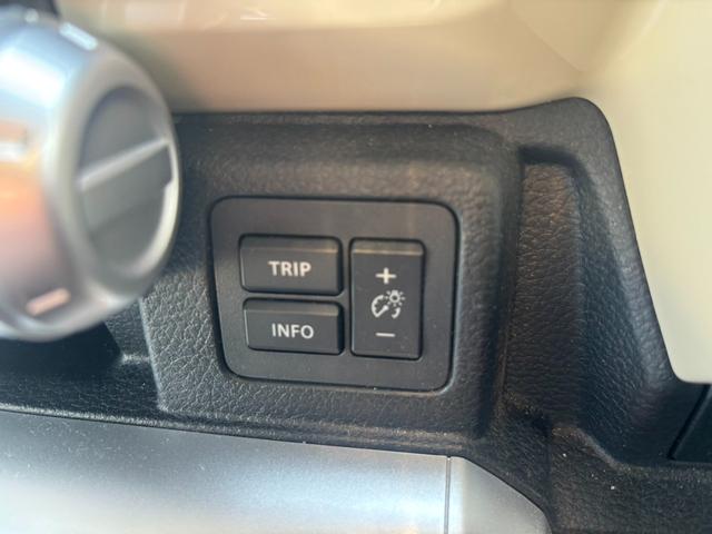 クロスビー ハイブリッドＭＶ　４ＷＤ　純正メモリーナビ　バックカメラ　セーフティサポート　レーダークルーズ　スマートキー　シートヒーター　クリアランスソナー　オートエアコン　ＥＴＣ　レーンキープアシスト　オートマチックハイビーム（31枚目）