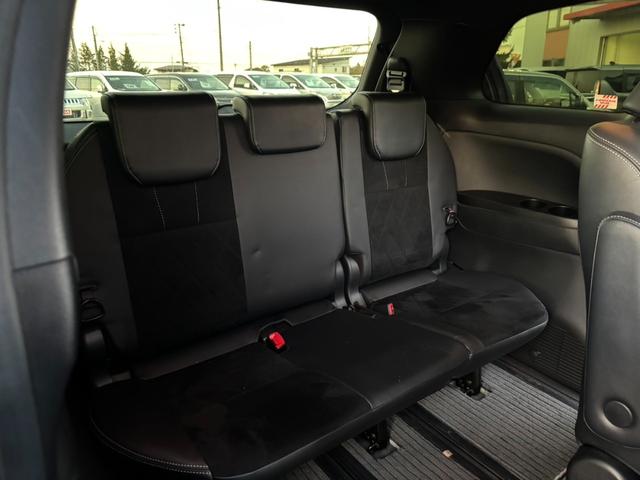 エスティマ アエラス　プレミアム－Ｇ　４ＷＤ　両側電動スライドドア　クラリオン製ナビ　バックカメラ　衝突軽減システム　クルーズコントロール　ハーフレザーシート　シートヒーター　パワーシート　クリアランスソナー　レーンキープアシスト　ＥＴＣ（11枚目）