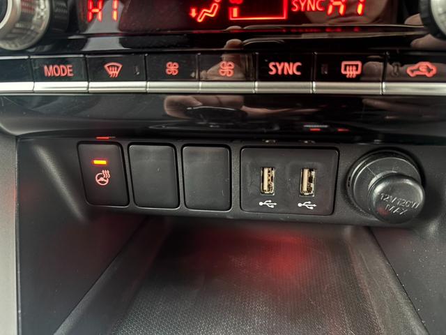 エクリプスクロスPHEV P 4WD 純正メモリーナビ 全周囲カメラ 衝突軽減システム レーダークルーズ ハーフレザーシート シートヒーター パワーシート クリアランスソナー レーンキープアシスト スマートキー オートライト(7枚目)