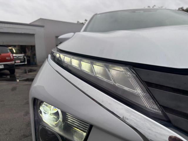 エクリプスクロスPHEV P 4WD 純正メモリーナビ 全周囲カメラ 衝突軽減システム レーダークルーズ ハーフレザーシート シートヒーター パワーシート クリアランスソナー レーンキープアシスト スマートキー オートライト(13枚目)