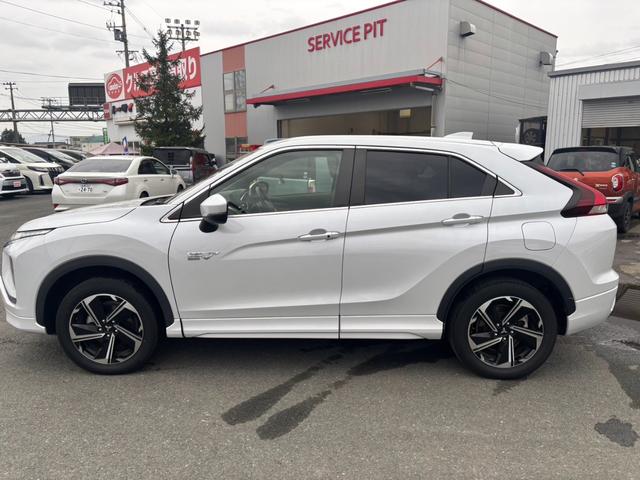 エクリプスクロスPHEV P 4WD 純正メモリーナビ 全周囲カメラ 衝突軽減システム レーダークルーズ ハーフレザーシート シートヒーター パワーシート クリアランスソナー レーンキープアシスト スマートキー オートライト(21枚目)