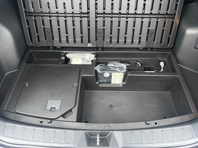 エクリプスクロスPHEV P 4WD 純正メモリーナビ 全周囲カメラ 衝突軽減システム レーダークルーズ ハーフレザーシート シートヒーター パワーシート クリアランスソナー レーンキープアシスト スマートキー オートライト(47枚目)