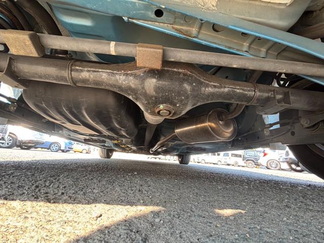 タンク カスタムＧ　Ｓ　４ＷＤ　寒冷地仕様　両側電動スライドドドア　パナソニック製メモリーナビ　全周囲カメラ　衝突軽減しシステム　クルーズコントロール　シートヒーター　ＬＥＤヘッドライト　２トーンカラー　スマートキー　ＥＴＣ（20枚目）