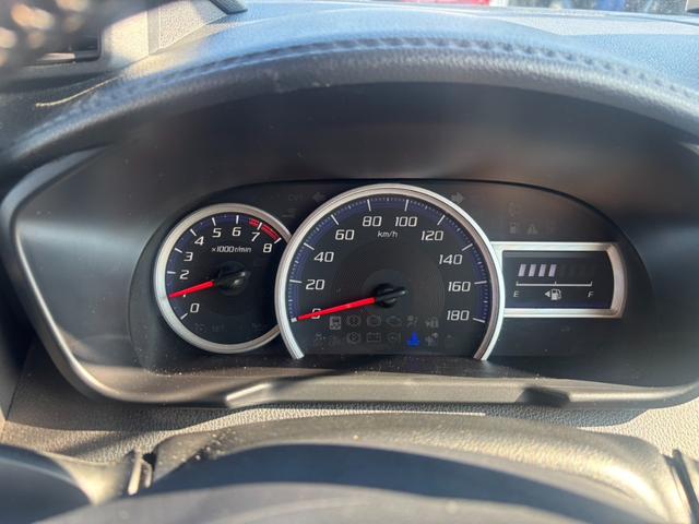 タンク カスタムＧ　Ｓ　４ＷＤ　寒冷地仕様　両側電動スライドドドア　パナソニック製メモリーナビ　全周囲カメラ　衝突軽減しシステム　クルーズコントロール　シートヒーター　ＬＥＤヘッドライト　２トーンカラー　スマートキー　ＥＴＣ（30枚目）