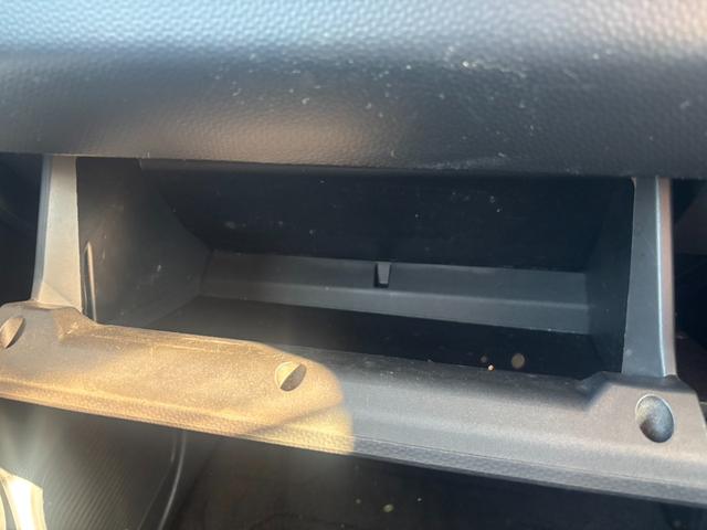 タンク カスタムＧ　Ｓ　４ＷＤ　寒冷地仕様　両側電動スライドドドア　パナソニック製メモリーナビ　全周囲カメラ　衝突軽減しシステム　クルーズコントロール　シートヒーター　ＬＥＤヘッドライト　２トーンカラー　スマートキー　ＥＴＣ（42枚目）