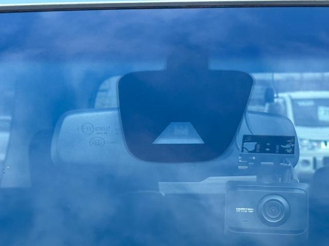 セレナ ２０Ｘ　アドバンスドセーフティパッケージ　４ＷＤ　両側電動スライドドア　純正メモリーナビ　全周囲カメラ　エマージェンシーブレーキ　クルーズコントロール　ドライブレコーダー　ＥＴＣ　レーンキープアシスト　クリアランスソナー　オートライト（6枚目）