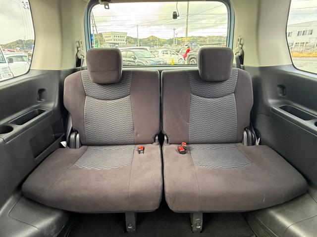 セレナ ２０Ｘ　アドバンスドセーフティパッケージ　４ＷＤ　両側電動スライドドア　純正メモリーナビ　全周囲カメラ　エマージェンシーブレーキ　クルーズコントロール　ドライブレコーダー　ＥＴＣ　レーンキープアシスト　クリアランスソナー　オートライト（11枚目）