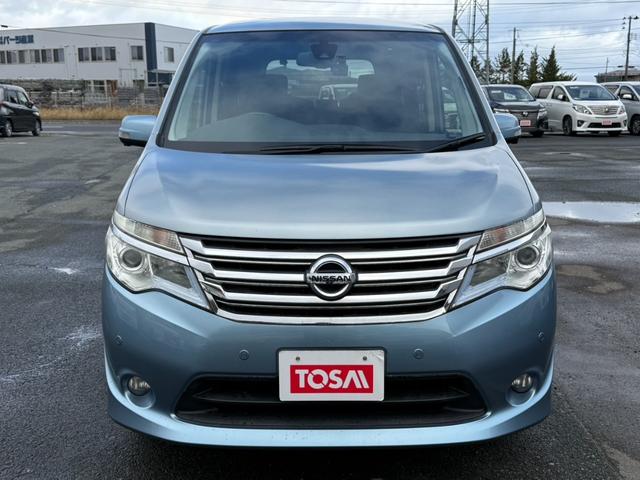 セレナ ２０Ｘ　アドバンスドセーフティパッケージ　４ＷＤ　両側電動スライドドア　純正メモリーナビ　全周囲カメラ　エマージェンシーブレーキ　クルーズコントロール　ドライブレコーダー　ＥＴＣ　レーンキープアシスト　クリアランスソナー　オートライト（15枚目）