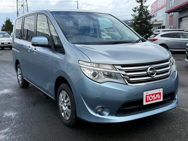 セレナ ２０Ｘ　アドバンスドセーフティパッケージ　４ＷＤ　両側電動スライドドア　純正メモリーナビ　全周囲カメラ　エマージェンシーブレーキ　クルーズコントロール　ドライブレコーダー　ＥＴＣ　レーンキープアシスト　クリアランスソナー　オートライト（17枚目）