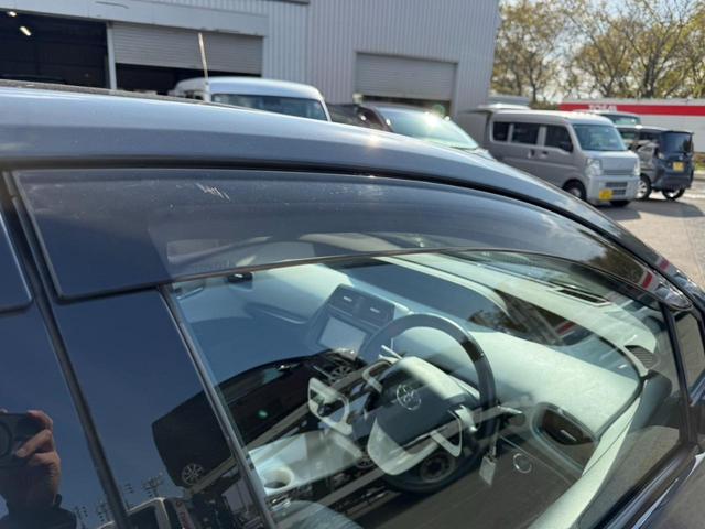 プリウス A 4WD アッシュ&ソリッドブラック全塗装車 寒冷地仕様 純正ナビ バックカメラ セーフティセンス レーダークルーズ ツーリングセレクション用17インチアルミボディ同色塗装済 クールグレー合皮シート(25枚目)