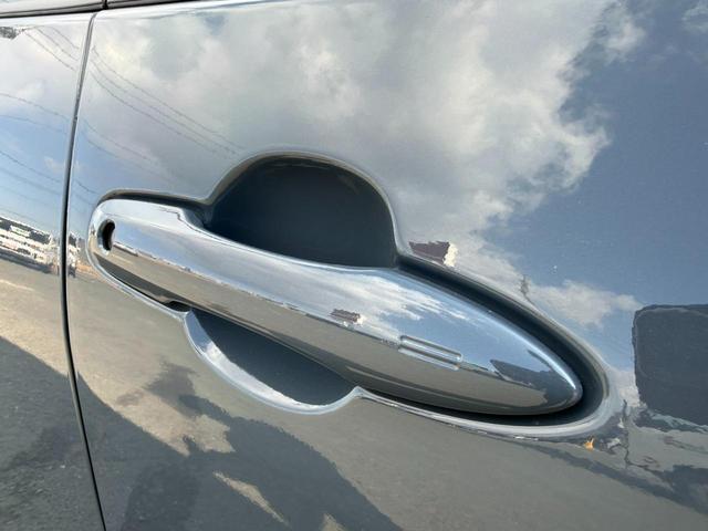 プリウス A 4WD アッシュ&ソリッドブラック全塗装車 寒冷地仕様 純正ナビ バックカメラ セーフティセンス レーダークルーズ ツーリングセレクション用17インチアルミボディ同色塗装済 クールグレー合皮シート(26枚目)