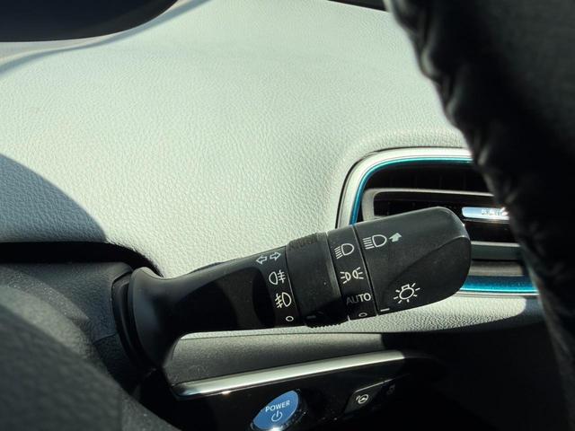 プリウス A 4WD アッシュ&ソリッドブラック全塗装車 寒冷地仕様 純正ナビ バックカメラ セーフティセンス レーダークルーズ ツーリングセレクション用17インチアルミボディ同色塗装済 クールグレー合皮シート(34枚目)