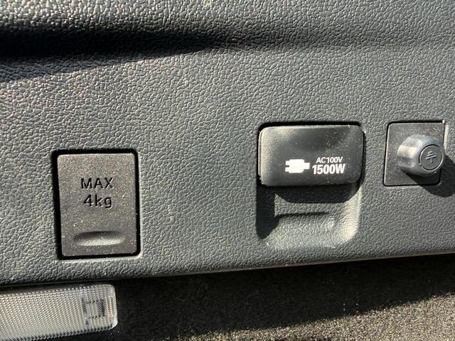 プリウス A 4WD アッシュ&ソリッドブラック全塗装車 寒冷地仕様 純正ナビ バックカメラ セーフティセンス レーダークルーズ ツーリングセレクション用17インチアルミボディ同色塗装済 クールグレー合皮シート(39枚目)