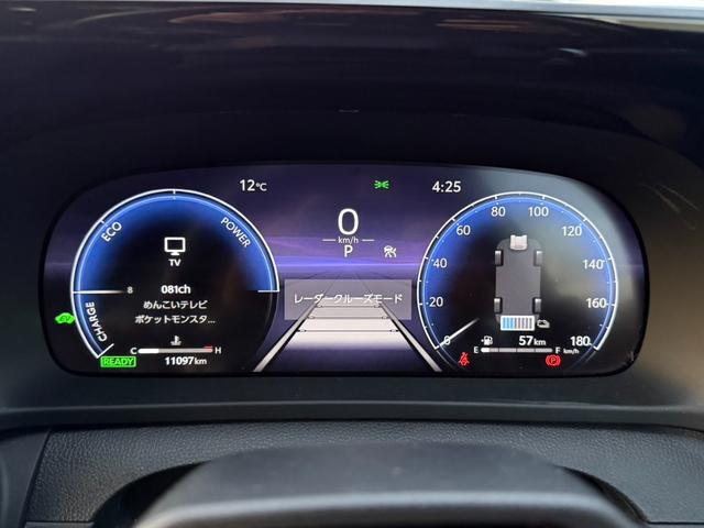 クラウンクロスオーバー ＲＳアドバンスド　４ＷＤ　純正１２．３型ワイドナビ　全周囲カメラ　セーフティセンス　レーダークルーズ　ＡＣ１００Ｖ電源　ワイヤレス充電　黒革シート　パワーシート　シートベンチレーション　ＥＴＣ　ＬＥＤヘッドライト（28枚目）
