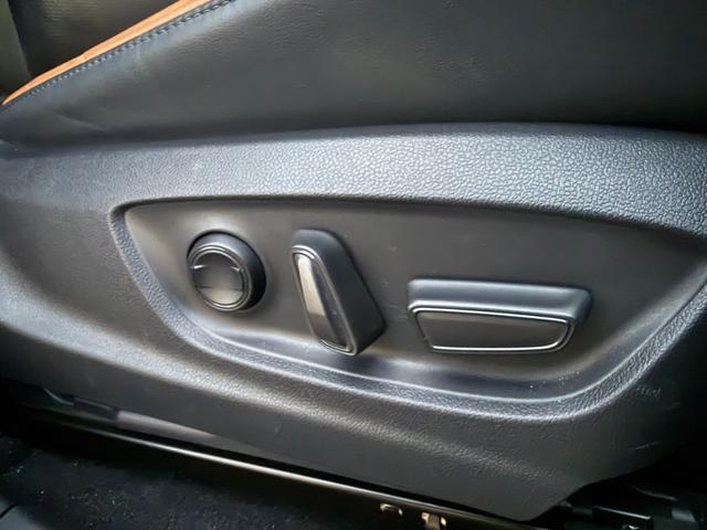 クラウンクロスオーバー ＲＳアドバンスド　４ＷＤ　純正１２．３型ワイドナビ　全周囲カメラ　セーフティセンス　レーダークルーズ　ＡＣ１００Ｖ電源　ワイヤレス充電　黒革シート　パワーシート　シートベンチレーション　ＥＴＣ　ＬＥＤヘッドライト（36枚目）