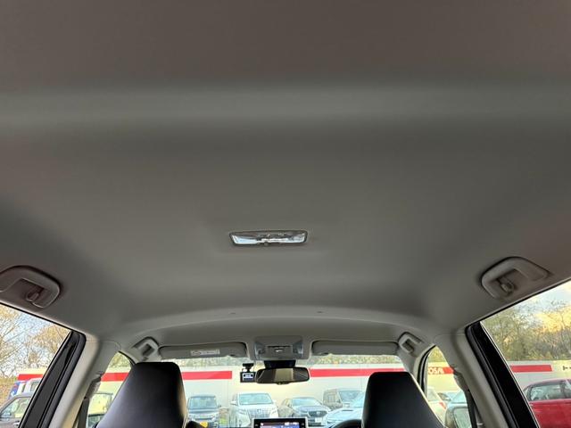 RAV4 アドベンチャー オフロードパッケージ 4WD 9型ディスプレイオーディオ 全周囲カメラ 衝突軽減 合皮シート パワーシート シートベンチレーション ステアリングヒーター グレード専用18インチマットブラック塗装アルミ ワイヤレス充電(31枚目)