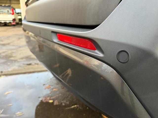 RAV4 アドベンチャー オフロードパッケージ 4WD 9型ディスプレイオーディオ 全周囲カメラ 衝突軽減 合皮シート パワーシート シートベンチレーション ステアリングヒーター グレード専用18インチマットブラック塗装アルミ ワイヤレス充電(35枚目)