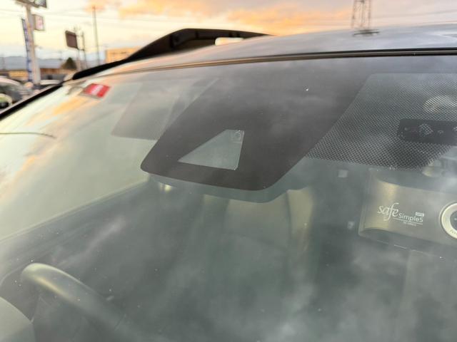 RAV4 アドベンチャー オフロードパッケージ 4WD 9型ディスプレイオーディオ 全周囲カメラ 衝突軽減 合皮シート パワーシート シートベンチレーション ステアリングヒーター グレード専用18インチマットブラック塗装アルミ ワイヤレス充電(39枚目)