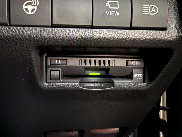 RAV4 アドベンチャー オフロードパッケージ 4WD 9型ディスプレイオーディオ 全周囲カメラ 衝突軽減 合皮シート パワーシート シートベンチレーション ステアリングヒーター グレード専用18インチマットブラック塗装アルミ ワイヤレス充電(53枚目)