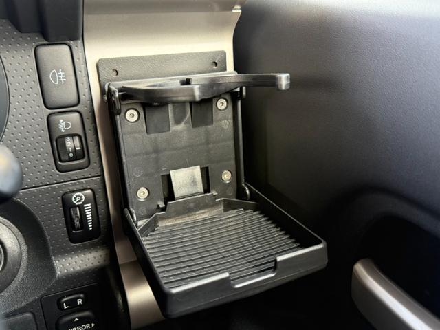 FJクルーザー ベースグレード ECLIPSE製メモリーナビ バックカメラ デジタルインナーミラー型ドライブレコーダー アクティブトラクションコントロール プライバシーガラス クリアランスソナー LEDヘッドライト リアフォグライト(44枚目)