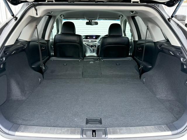 RX RX450h バージョンL 4WD 電子制御式エアサスペンション プレミアムサウンドシステム HDDナビ セミアリニンブラック革シート エアロバンパーセット クリアランスソナー パワーバックドア クルーズコントロール(7枚目)