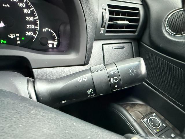 RX RX450h バージョンL 4WD 電子制御式エアサスペンション プレミアムサウンドシステム HDDナビ セミアリニンブラック革シート エアロバンパーセット クリアランスソナー パワーバックドア クルーズコントロール(17枚目)