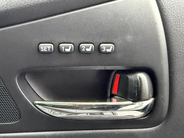 RX RX450h バージョンL 4WD 電子制御式エアサスペンション プレミアムサウンドシステム HDDナビ セミアリニンブラック革シート エアロバンパーセット クリアランスソナー パワーバックドア クルーズコントロール(35枚目)