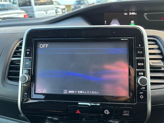 セレナ ハイウェイスター　ＶセレクションＩＩ　４ＷＤ　両側電動スライドドア　フリップダウンモニター　純正メモリーナビ　全周囲カメラ　セーフティパックＢ　インテリジェントエマージェンシーブレーキ　インテリジェントルームミラー　ＬＥＤヘッド（5枚目）