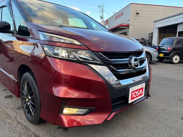 セレナ ハイウェイスター　ＶセレクションＩＩ　４ＷＤ　両側電動スライドドア　フリップダウンモニター　純正メモリーナビ　全周囲カメラ　セーフティパックＢ　インテリジェントエマージェンシーブレーキ　インテリジェントルームミラー　ＬＥＤヘッド（25枚目）