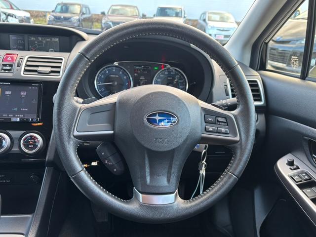 インプレッサスポーツ 1.6i-Lアイサイト カロッツェリア製SDナビ バックカメラ レーダークルーズ HIDヘッドライト LEDフォグ オートライト オートエアコン レーンキープアシスト 純正革巻きステアリング 雨滴感知オートワイパー(12枚目)