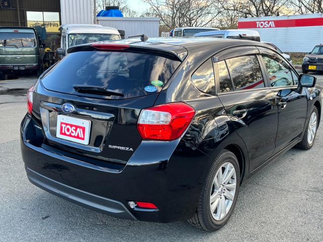 インプレッサスポーツ 1.6i-Lアイサイト カロッツェリア製SDナビ バックカメラ レーダークルーズ HIDヘッドライト LEDフォグ オートライト オートエアコン レーンキープアシスト 純正革巻きステアリング 雨滴感知オートワイパー(18枚目)