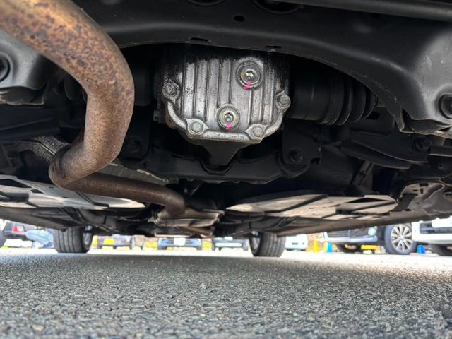 インプレッサスポーツ 1.6i-Lアイサイト カロッツェリア製SDナビ バックカメラ レーダークルーズ HIDヘッドライト LEDフォグ オートライト オートエアコン レーンキープアシスト 純正革巻きステアリング 雨滴感知オートワイパー(20枚目)