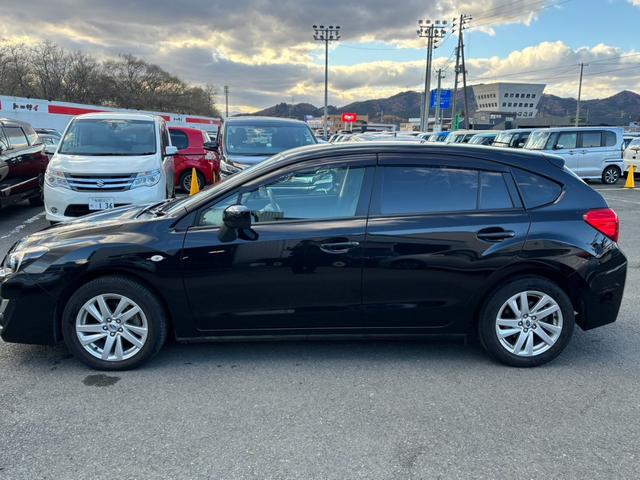 インプレッサスポーツ 1.6i-Lアイサイト カロッツェリア製SDナビ バックカメラ レーダークルーズ HIDヘッドライト LEDフォグ オートライト オートエアコン レーンキープアシスト 純正革巻きステアリング 雨滴感知オートワイパー(21枚目)