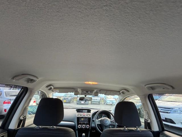 インプレッサスポーツ 1.6i-Lアイサイト カロッツェリア製SDナビ バックカメラ レーダークルーズ HIDヘッドライト LEDフォグ オートライト オートエアコン レーンキープアシスト 純正革巻きステアリング 雨滴感知オートワイパー(38枚目)