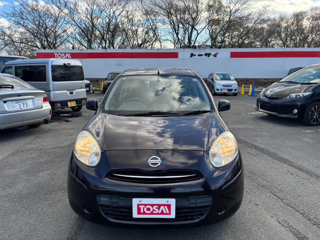 マーチ １２Ｘ　ＦＯＵＲ　４ＷＤ　純正メモリーナビ　スマートキー　盗難防止システム　シートリフター　パワーウィンドウ　衝突安全ボディ　電動格納ミラー　Ｂｌｕｅｔｏｏｔｈ　地デジ　純正１４インチアルミ（14枚目）