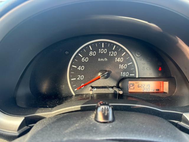 マーチ １２Ｘ　ＦＯＵＲ　４ＷＤ　純正メモリーナビ　スマートキー　盗難防止システム　シートリフター　パワーウィンドウ　衝突安全ボディ　電動格納ミラー　Ｂｌｕｅｔｏｏｔｈ　地デジ　純正１４インチアルミ（22枚目）