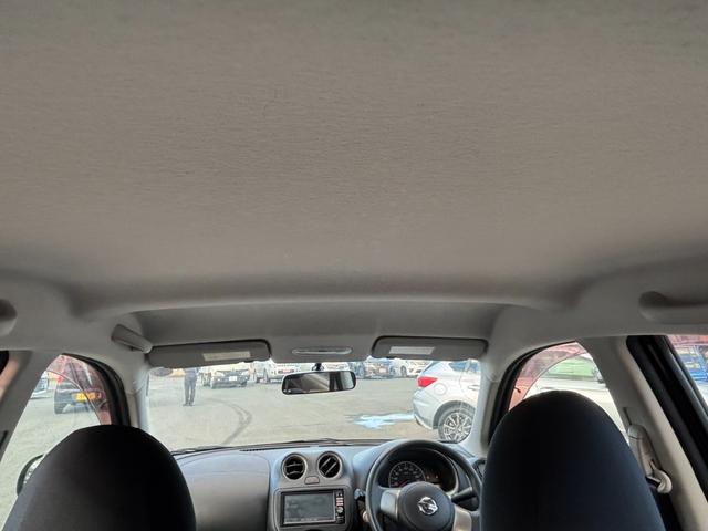 マーチ １２Ｘ　ＦＯＵＲ　４ＷＤ　純正メモリーナビ　スマートキー　盗難防止システム　シートリフター　パワーウィンドウ　衝突安全ボディ　電動格納ミラー　Ｂｌｕｅｔｏｏｔｈ　地デジ　純正１４インチアルミ（28枚目）