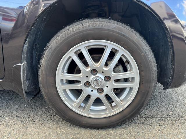 マーチ １２Ｘ　ＦＯＵＲ　４ＷＤ　純正メモリーナビ　スマートキー　盗難防止システム　シートリフター　パワーウィンドウ　衝突安全ボディ　電動格納ミラー　Ｂｌｕｅｔｏｏｔｈ　地デジ　純正１４インチアルミ（45枚目）