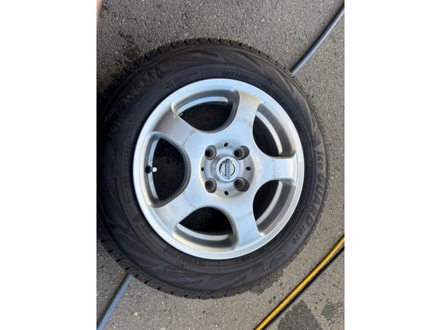 マーチ １２Ｘ　ＦＯＵＲ　４ＷＤ　純正メモリーナビ　スマートキー　盗難防止システム　シートリフター　パワーウィンドウ　衝突安全ボディ　電動格納ミラー　Ｂｌｕｅｔｏｏｔｈ　地デジ　純正１４インチアルミ（50枚目）