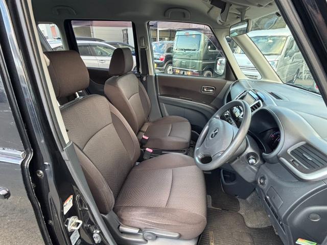 デリカＤ：２ Ｘ　片側パワースライドドア　エクリプス製メモリーナビ　バックカメラ　シートヒーター　スマートキー　プライバシーガラス　オートエアコン　リアヒーターダクト　ヒーテッドドアミラー　純正１４インチアルミ（9枚目）