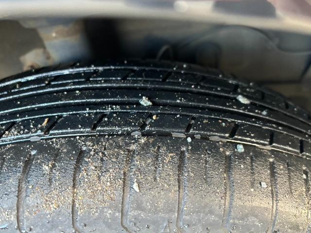 デリカＤ：２ Ｘ　片側パワースライドドア　エクリプス製メモリーナビ　バックカメラ　シートヒーター　スマートキー　プライバシーガラス　オートエアコン　リアヒーターダクト　ヒーテッドドアミラー　純正１４インチアルミ（12枚目）