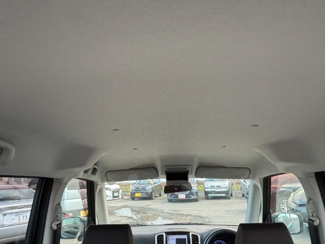 デリカＤ：２ Ｘ　片側パワースライドドア　エクリプス製メモリーナビ　バックカメラ　シートヒーター　スマートキー　プライバシーガラス　オートエアコン　リアヒーターダクト　ヒーテッドドアミラー　純正１４インチアルミ（27枚目）