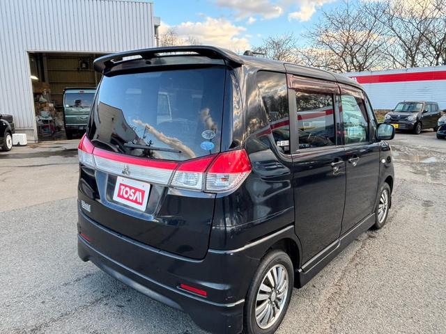 デリカＤ：２ Ｘ　片側パワースライドドア　エクリプス製メモリーナビ　バックカメラ　シートヒーター　スマートキー　プライバシーガラス　オートエアコン　リアヒーターダクト　ヒーテッドドアミラー　純正１４インチアルミ（40枚目）