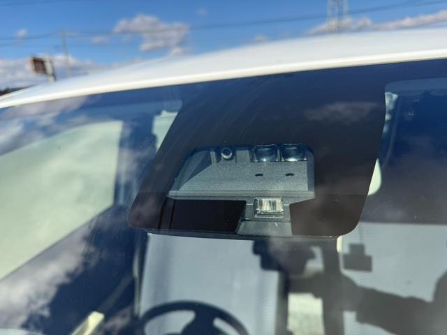 アルト L 4WD デュアルセンサーブレーキサポート シートヒーター レーンキープアシスト 誤発進抑制機能 リアパーキングセンサー 先行車発進警報機能 ドライブレコーダー アイドリングストップ 電動格納ミラー(4枚目)