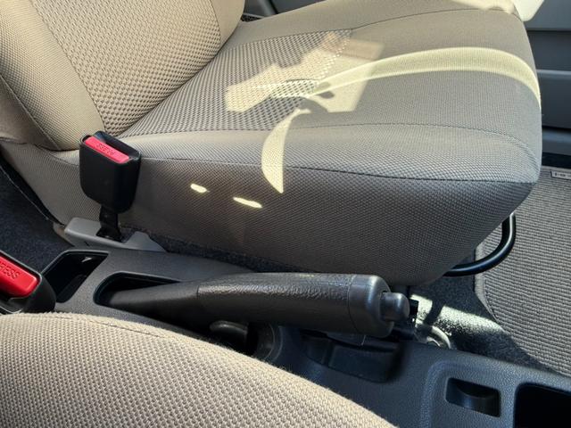 ミライース Lf メモリアルエディション 4WD オーディオ アイドリングストップ 衝突安全ボディ パワーウインドウ ヒルスタートアシスト UVカットガラス リバース連動リアワイパー セキュリティアラーム(39枚目)